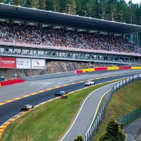 度假居 Belle Vue 马尔梅迪